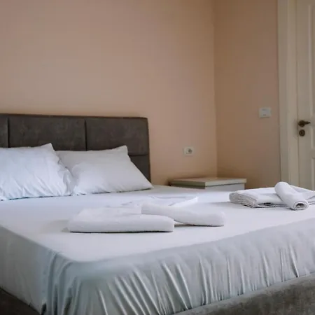 Apartment Sheshi Willson Great Studio 3 Tirana