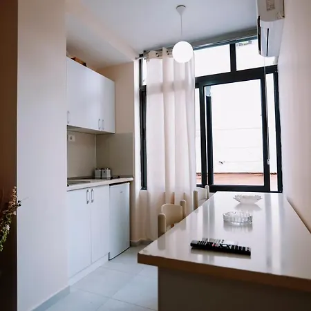 Apartment Sheshi Willson Great Studio 3 Tirana